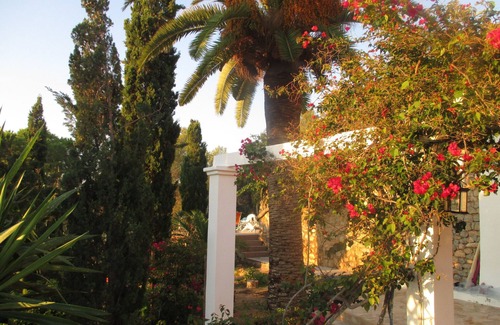 Sant Josep de sa Talaia House | Beachside Villa in Ibiza: Relax by the Pool and Spa