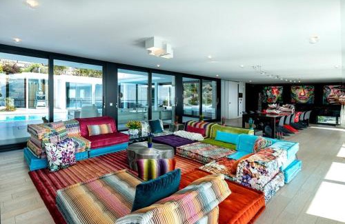 Mas Ram Villa | Experience Ibiza Style Barcelona with Pool and Family Amenities