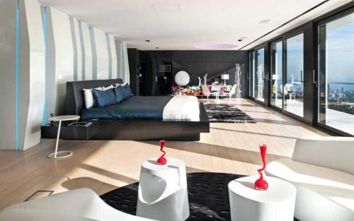 Mas Ram Villa | Experience Ibiza Style Barcelona with Pool and Family Amenities