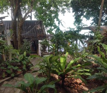 Iboih Resort | Discover Iboih Inn: Beachfront Retreat with Top Reviews