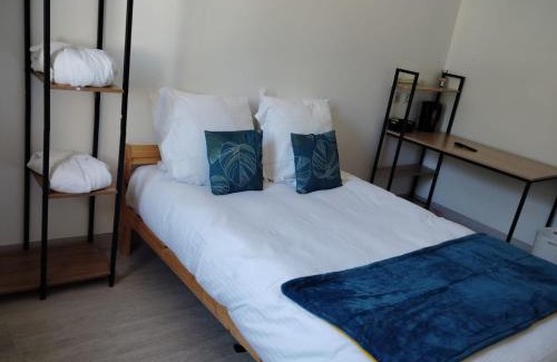 LʼArgentiere-la-Bessee Hotel | Budget-Friendly Icerock Hotel with Family Amenities