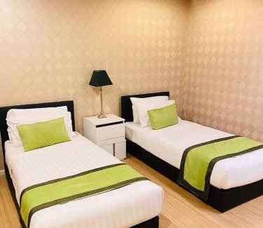 Nana Hotel | Modern Comfort at iCheck inn Skyy Sukhumvit 1