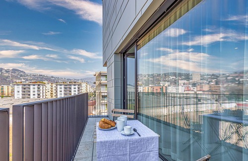 Lugano Apartment | ICON H 505 Suite: Ideal Business Stay in Lugano, Switzerland