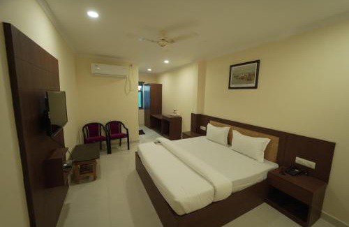 Allahabad House | Top-Rated Family-Friendly Stay at ICON PALACE INN