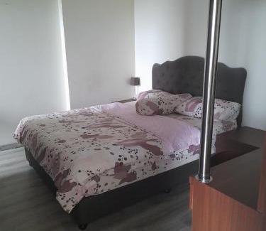 Pondok Aren Apartment | Budget-Friendly ICON ROOM 2BR with Pool & Kids Area