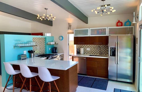 Racquet Club Estates House | Iconic Mid-Century Modern House with Private Pool & Spa