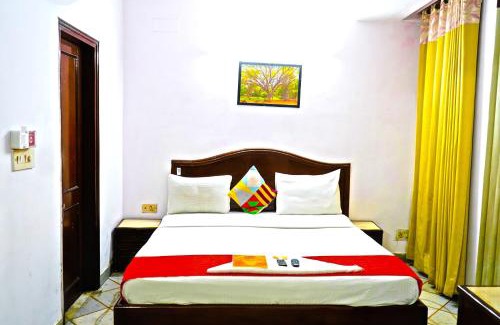 Hauz Khas Village Hotel | Convenient Stays Near Ganga Ram Hospital with Breakfast