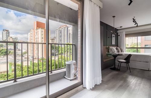 Vila Clementino Apartment | Experience Iconyc Charlie Ibirapuera Hotel: Rated 9.8/10
