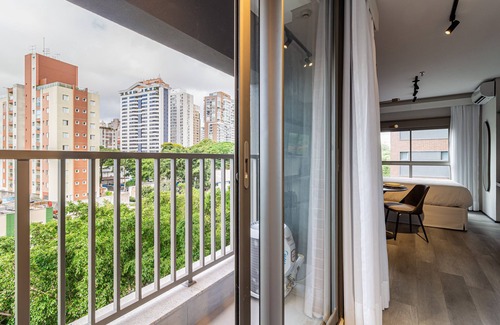 Vila Clementino Apartment | Experience Iconyc Charlie Ibirapuera Hotel: Rated 9.8/10