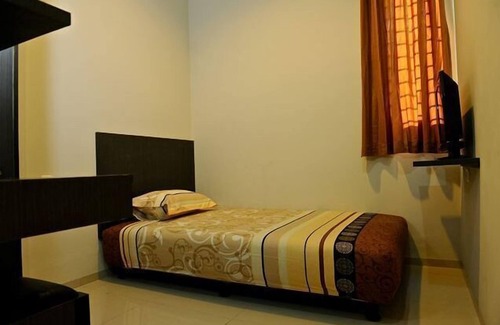 Kebon Kacang Hotel | Budget-Friendly Stay at iCorner Residence with Family Amenities