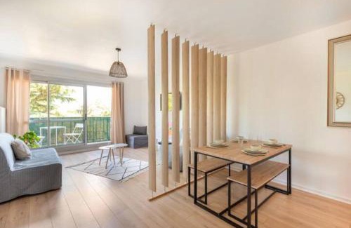 Talence Apartment | Cozy Grand Studio Near Center with Family-Friendly Amenities