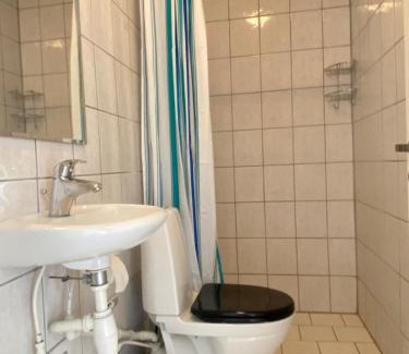 Esbjerg Apartment | Family-Friendly Stay at Spangsberggade 24 - Guest Rated 8.3