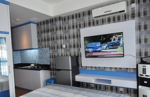 Old Jakarta Apartment | Discover Studio10 @Elpis Kemayoran: Free Netflix & Pool