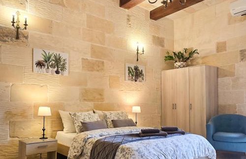 Qala House | Id Dar Ta Censu: Guest-Rated 9.2 with Pool & Kitchen