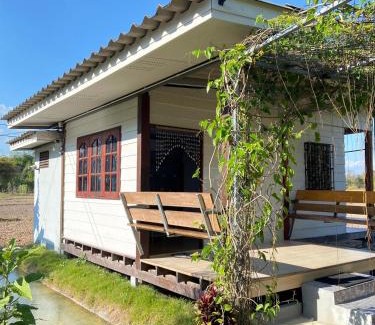 Lampang House | Pet-Friendly ID Garden Home with Perfect 10/10 Rating