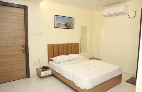 Parbhani Hotel | Family-Friendly ID Square Residency in Parbhani Awaits