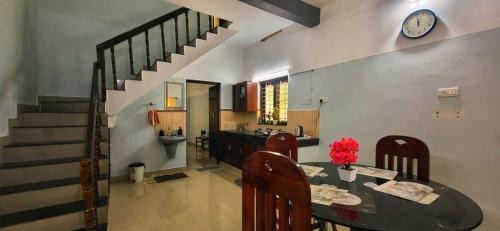 Ponmundi Villa | Idam homestay Ponmudi