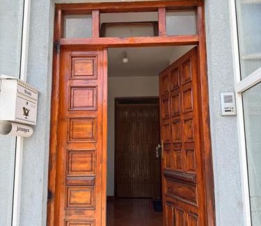 Konjic House | Idas Guesthouse - Kuća na jezeru - Haus am See - Privatunterkunft - Čelebići kod Konjica