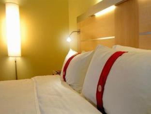 Mirafiori Hotel | Comfortable Stay at Idea Hotel Torino Mirafiori