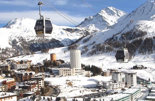 Sestriere Apartment | Perfect 5-Pax Ski Apartment with Pool and Sauna Access
