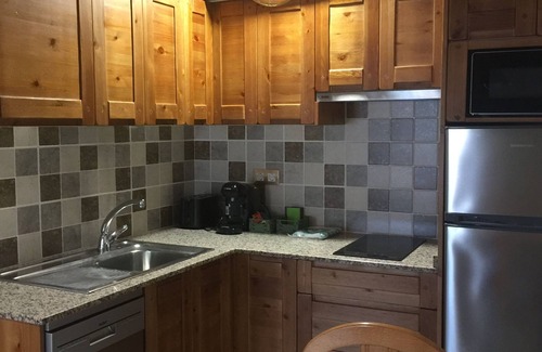 Senegue Apartment | Perfect Family Retreat Near Formigal Ski in Biescas