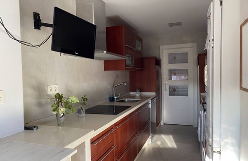 Cerrillo de Maracena Apartment | Family-Friendly Apartment Steps from Subway and Bus Access