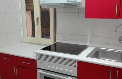 Toledo City Center House | Family-Friendly Apartment with Kitchen and High Guest Ratings