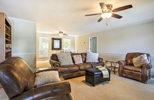 Soddy-Daisy House | Pet-Friendly Chickamauga Lake Home with Dock & Fire Pit