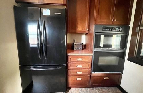 Hill City House | Perfect Downtown Retreat with Hot Tub for Families & Friends