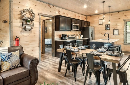 Sevierville Cabin | Scenic Views & Prime Location with Indoor Pool and Hot Tub