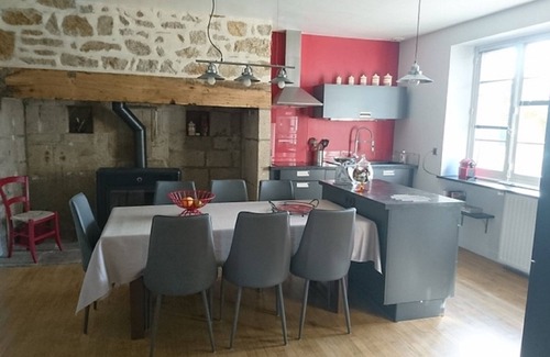 La Roche-Canillac House | Perfect Family Retreat in Corrèze with Pool & Lake Views