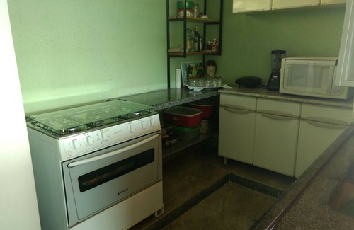 Capitolio House | Perfect Family Retreat: Pet Friendly with Pool & Breakfast