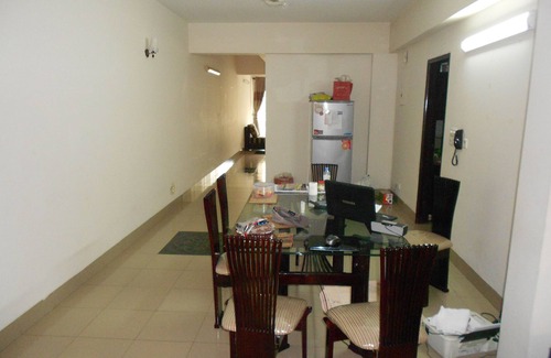 Dhaka Apartment | Convenient Hub for Short and Extended Stays with Breakfast