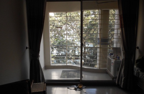 Dhaka Apartment | Convenient Hub for Short and Extended Stays with Breakfast