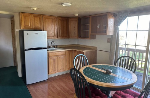 Oostburg Other | Perfect Retreat for Traveling Nurses on 40-Acre Property