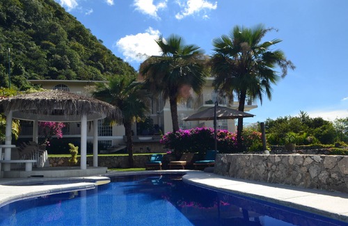 Morelos House | Perfect Retreat for Family Time and Remote Work