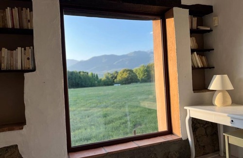 Candeleda Cottage | Perfect Home for Family Gatherings and Celebrations