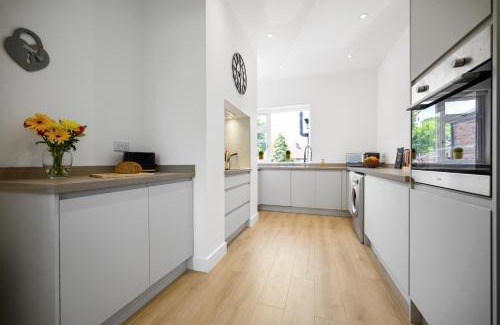 Trafford Apartment | Family-Friendly Retreats in Urmston with Great Reviews