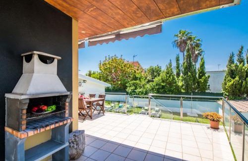 Son Baulo House | Family-Friendly Retreat at Ideal Property Mallorca