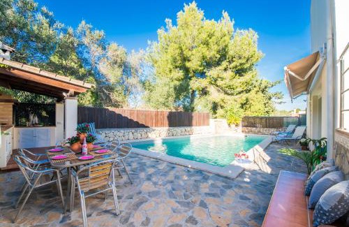 es Bacares House | Perfect Getaway at Can Jaume, Mallorca - 4-Star Retreat