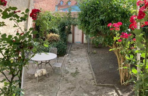 Mulhouse Apartment | Ideal - Quiet garden - Free parking
