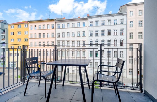 Tiergarten Apartment | Cozy 1BR in Schöneberg Near Gleisdreieck Park