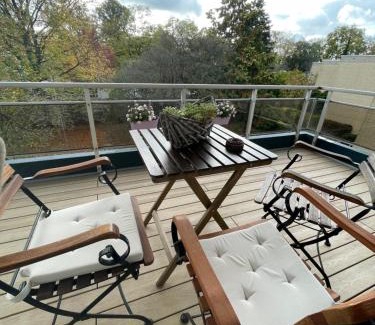 Rath Apartment | Ideal Family Stay in Düsseldorf-Nord with Top Ratings