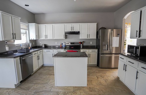 Far North Central House | Conveniently Located Stone Oak Extended Family Retreat