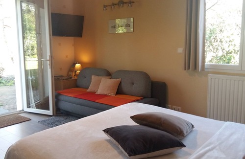 Pessac House | Perfectly Situated for Exploring Bordeaux and Its Surroundings
