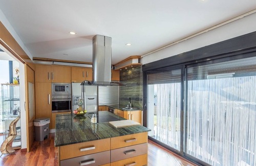 Baza Villa | Idem Rural Baza: Guest Rated 10/10 with Pool & Spa