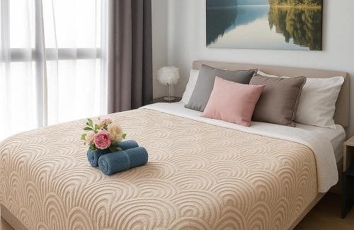 Bang Na Apartment | Experience Comfort at Ideo O2 BTS Bangna with Ocean Views