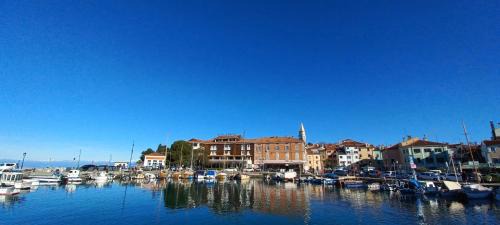 Izola House | Idila: Oceanfront Retreat with Exceptional Review Score 9.3