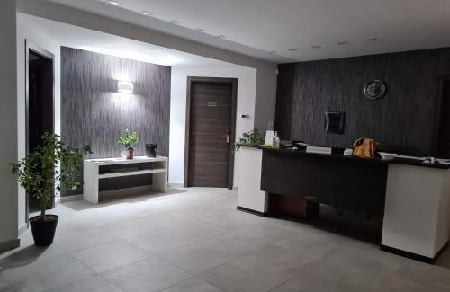Motta Sant'Anastasia Bed & Breakfast | Idilliaco Inn: Pet-Friendly Stay with Breakfast Included