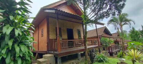 Banyuwangi House | Idjen Lodging: Child-Friendly Comfort Awaits Your Stay